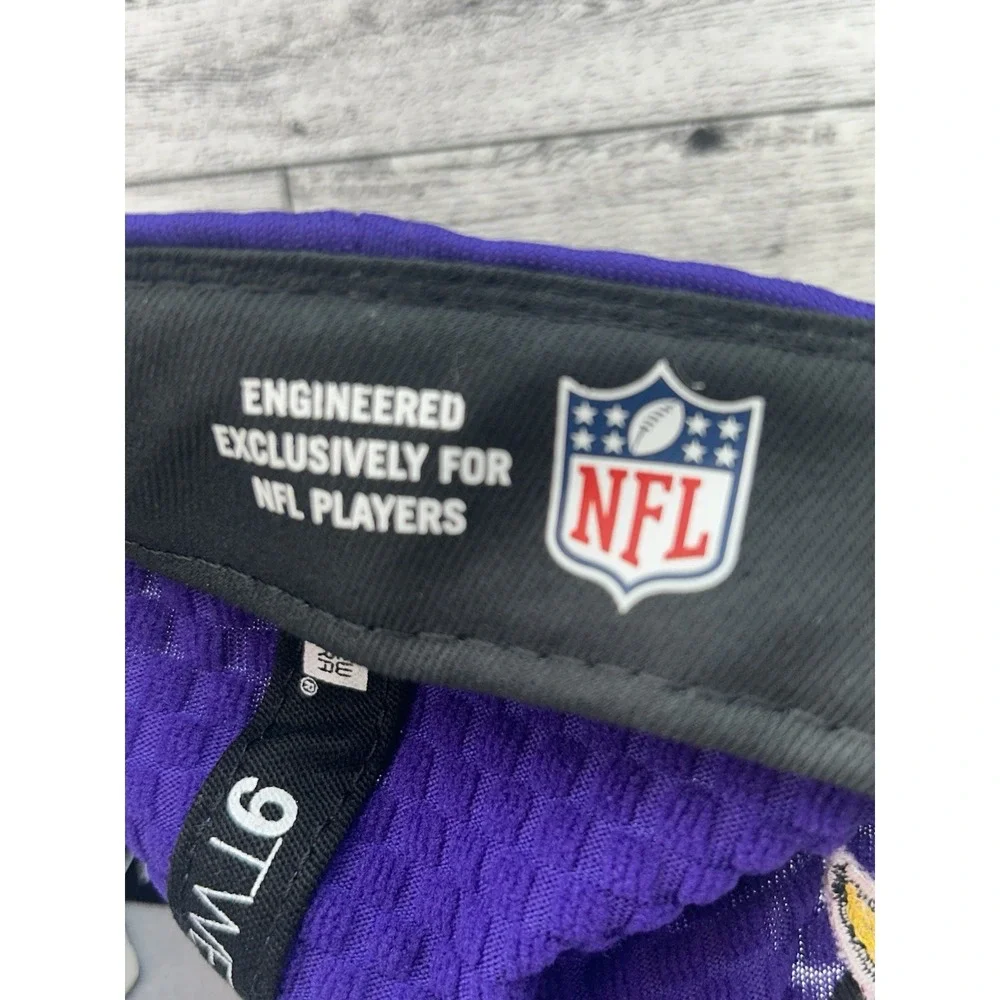 Minnesota Vikings New‎ Era 9Twenty NFL Adjustable Training Hat Purple Yellow
